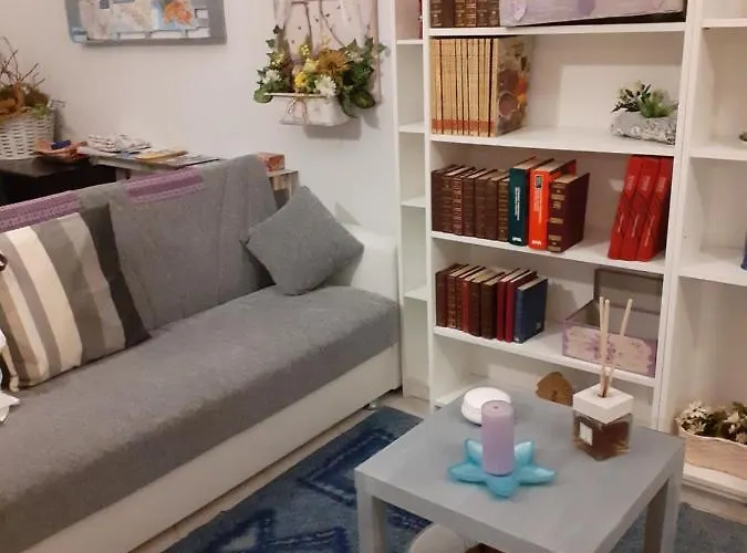 La Maison Des Caprices_ _stazione_5terre *